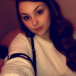 Meet your Posher, Baylee